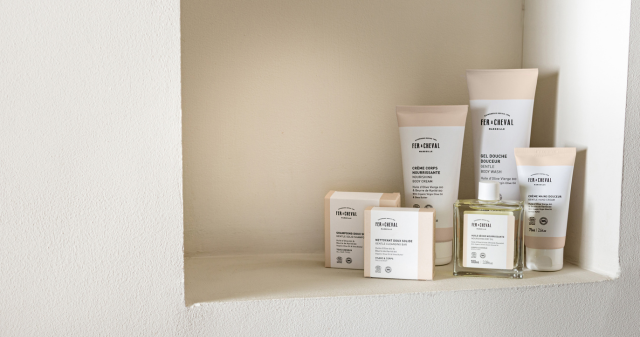 votredircom-agence-relations-presse-fer-a-cheval-gamme-cosmetique-soins-corps-beaute