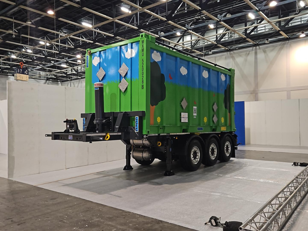 votredircom-agence-relations-presse-transport-logistique-conteneur-butterfly