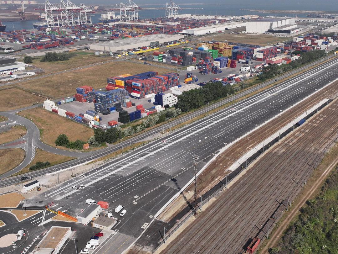 votredircom-agence-relations-presse-transport-logistique-terminal-multimodal-port-dunkerque