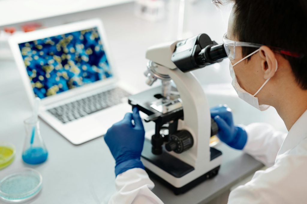 SCIENTIFIQUE RECHERCHE MÉDICAL @ CLEIO F-CRIN Fer à Cheval